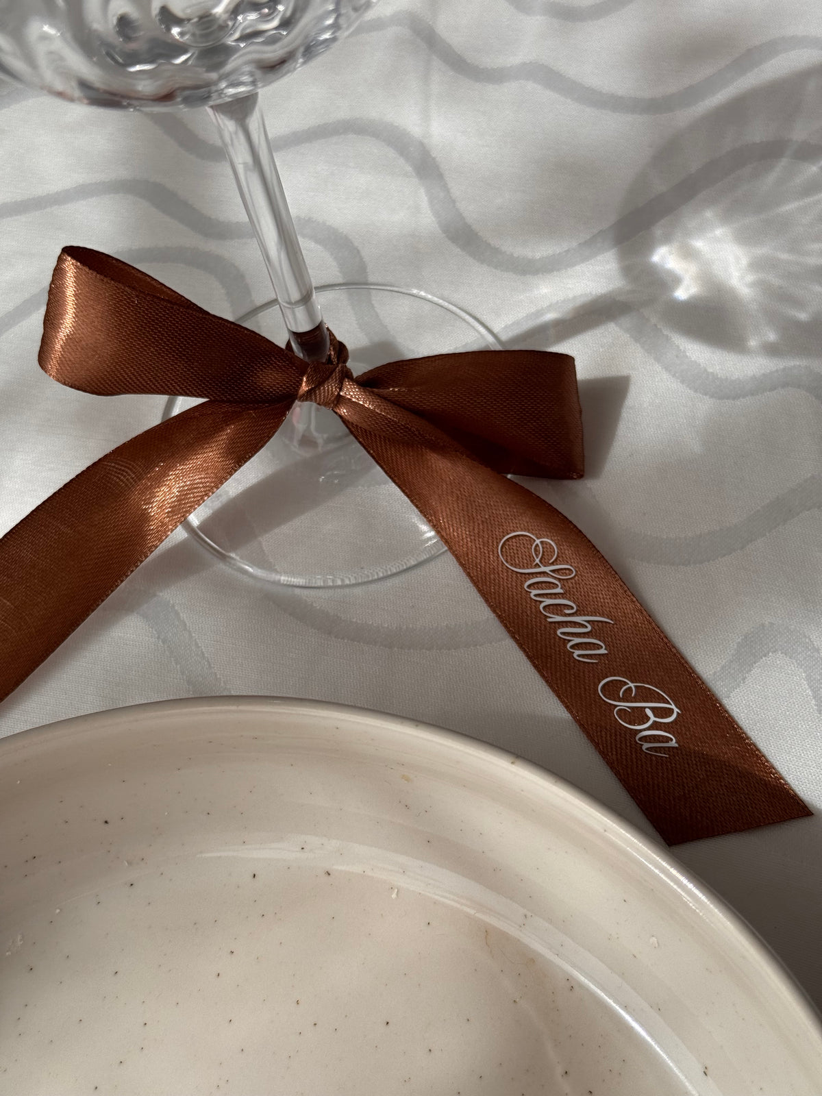 Ruban Satin Personnalisé Marque-Place – Mariage & Événement