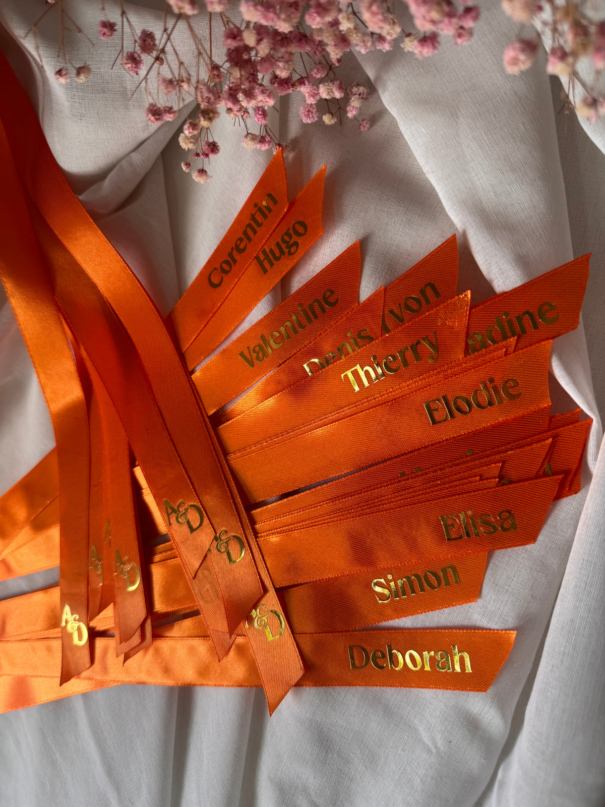 Ruban Satin Personnalisé Marque-Place – Mariage & Événement